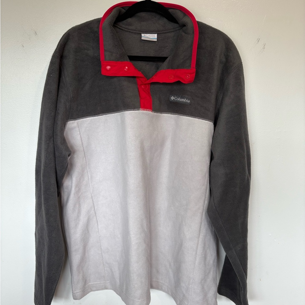 Columbia Men's Gray and Red Fleece Pullover